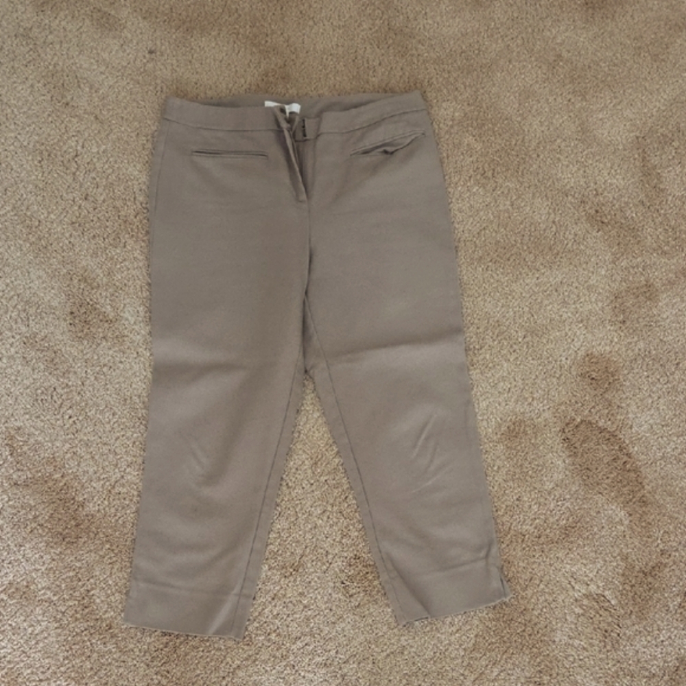 Chico's Taupe Cropped Pants